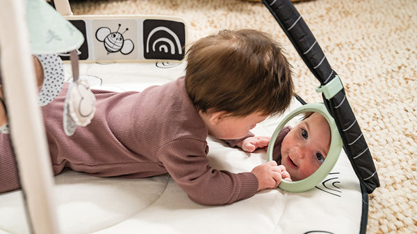 2+ months: EXTENDING TUMMY TIME