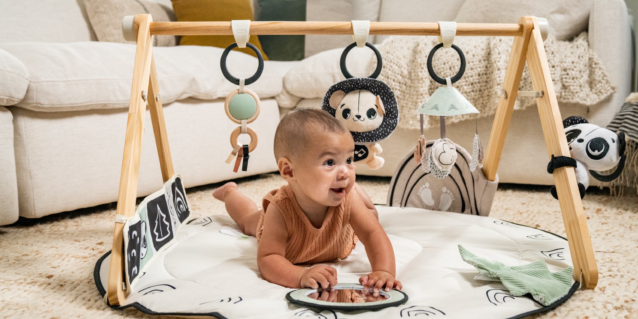 Black & White Décor Collection