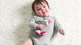 3-5+ meses - MOTRICIDAD FINA