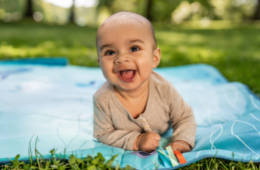 2+ meses: MOTRICIDAD GRUESA - TUMMY TIME