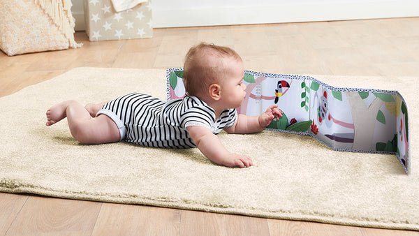 3+ months: ENCOURAGING FINE MOTOR SKILLS