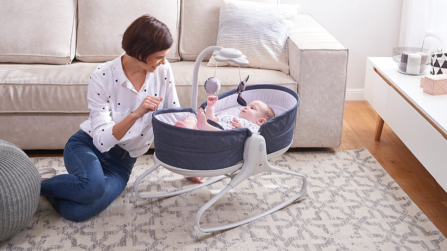 0-6+ months: HELPING WITH COLIC & DIGESTION