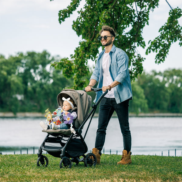 0-3 months: STIMULATING BABY’S VISION